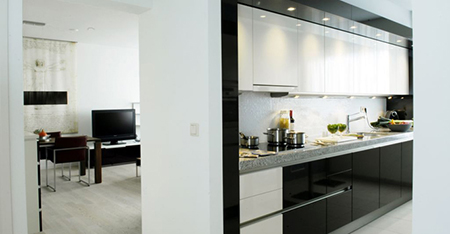 Aparthotel Amsterdam-Buitenveldert apartment type Vermeer kitchen